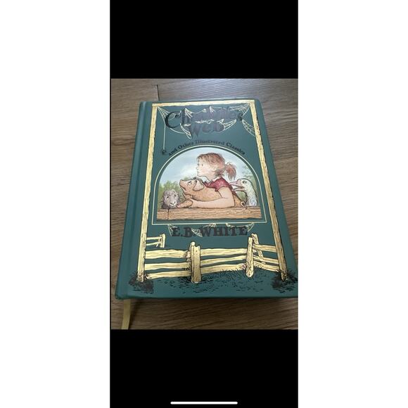 Charlotte's Web and Other Illustrated Classics Leather Bound E B White EUC - Picture 4 of 16